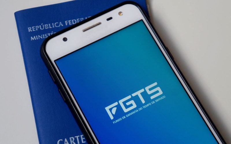 Novo Empréstimo Consignado do Governo para CLTs: Uma Solução ou um Risco de Endividamento?