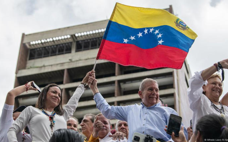 Seis países da América Latina e os EUA reconhecem vitória da oposição na Venezuela